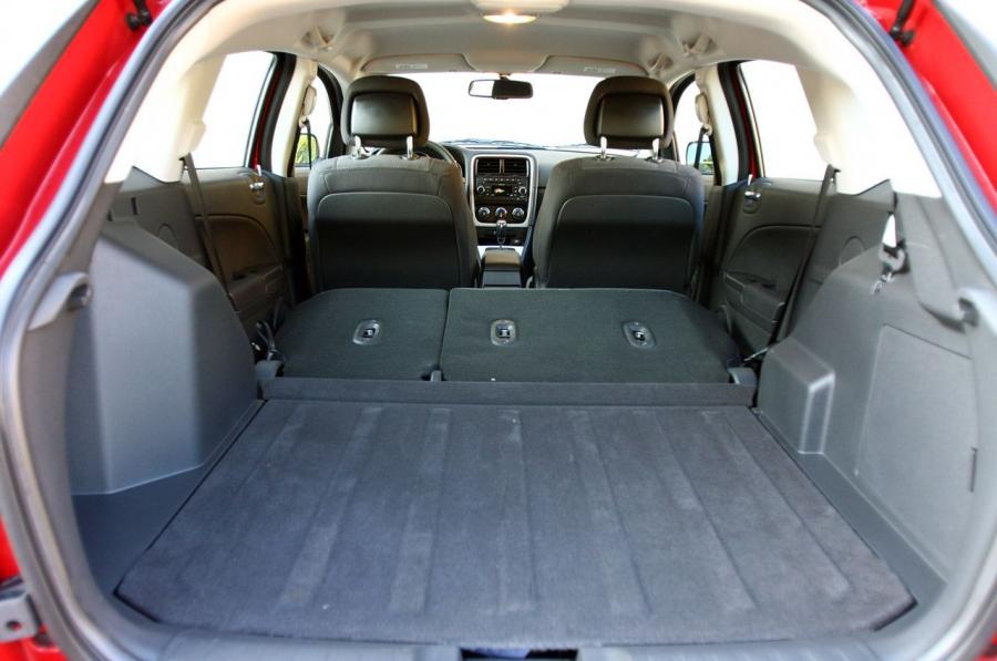  Dodge Caliber Heat 2011 года  (фото 9 из 29)